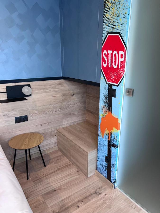 Jam Panzio Hotell Kapuvár Exteriör bild