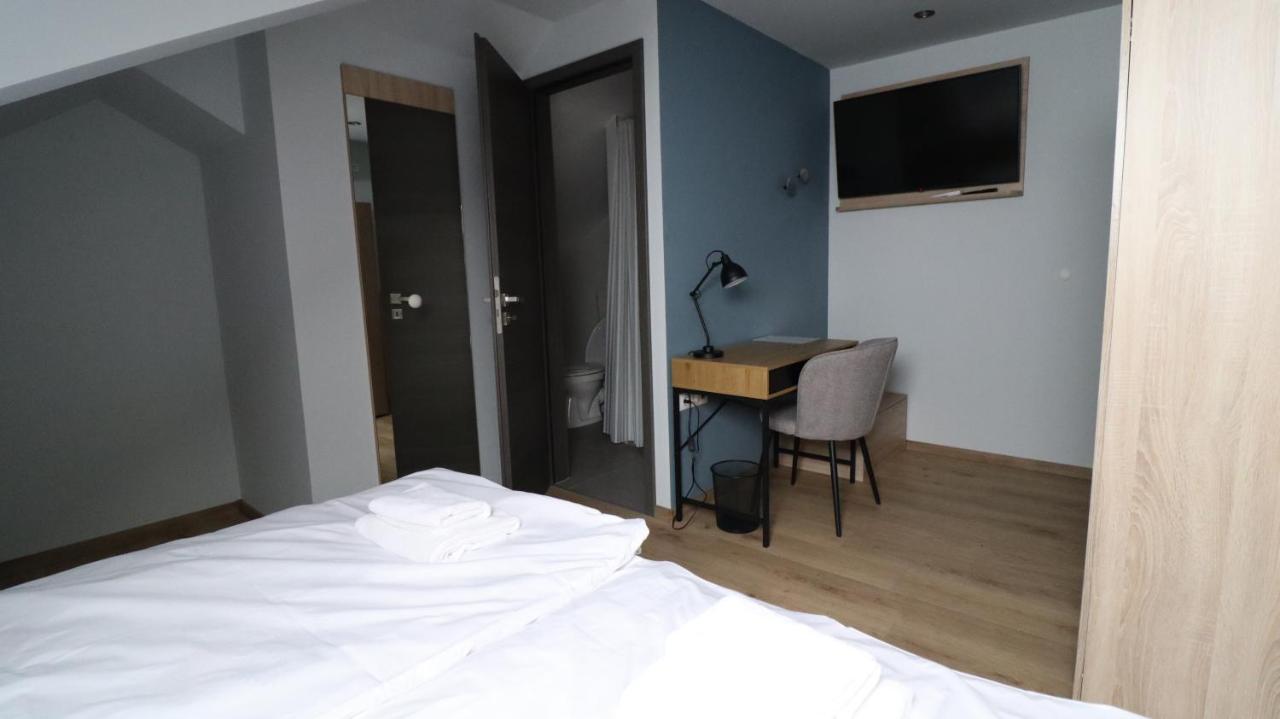 Jam Panzio Hotell Kapuvár Exteriör bild