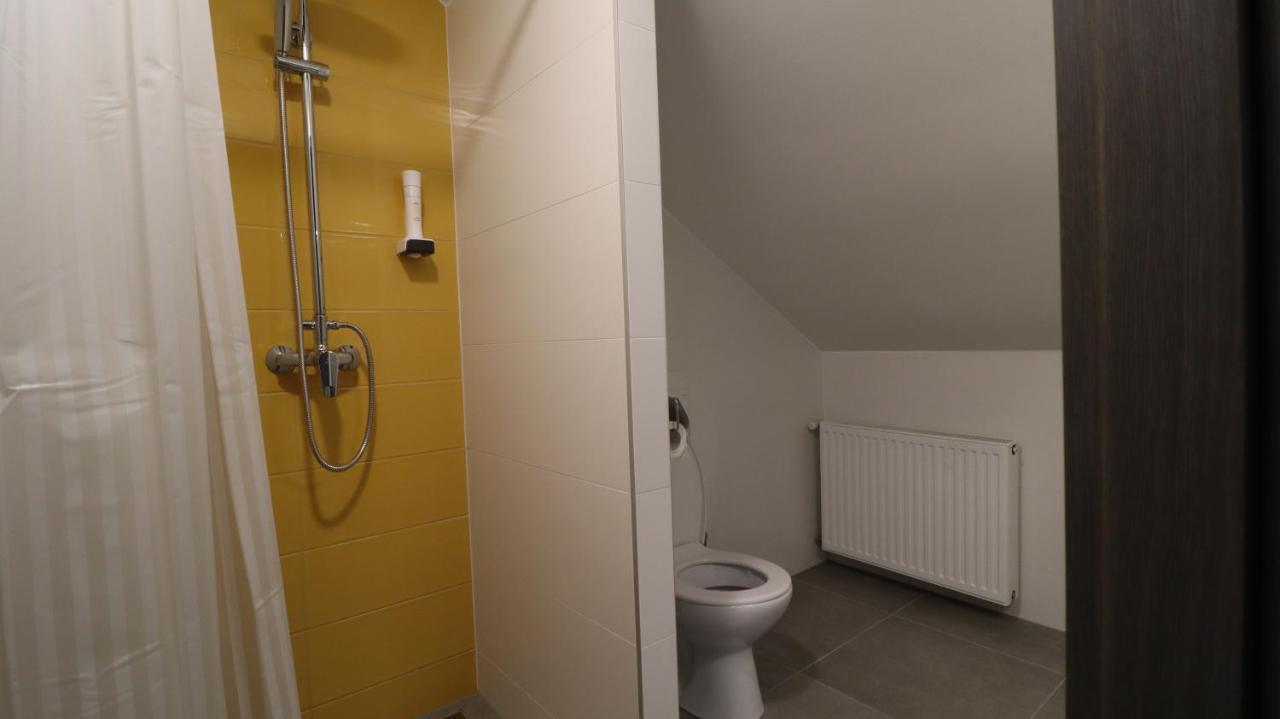 Jam Panzio Hotell Kapuvár Exteriör bild